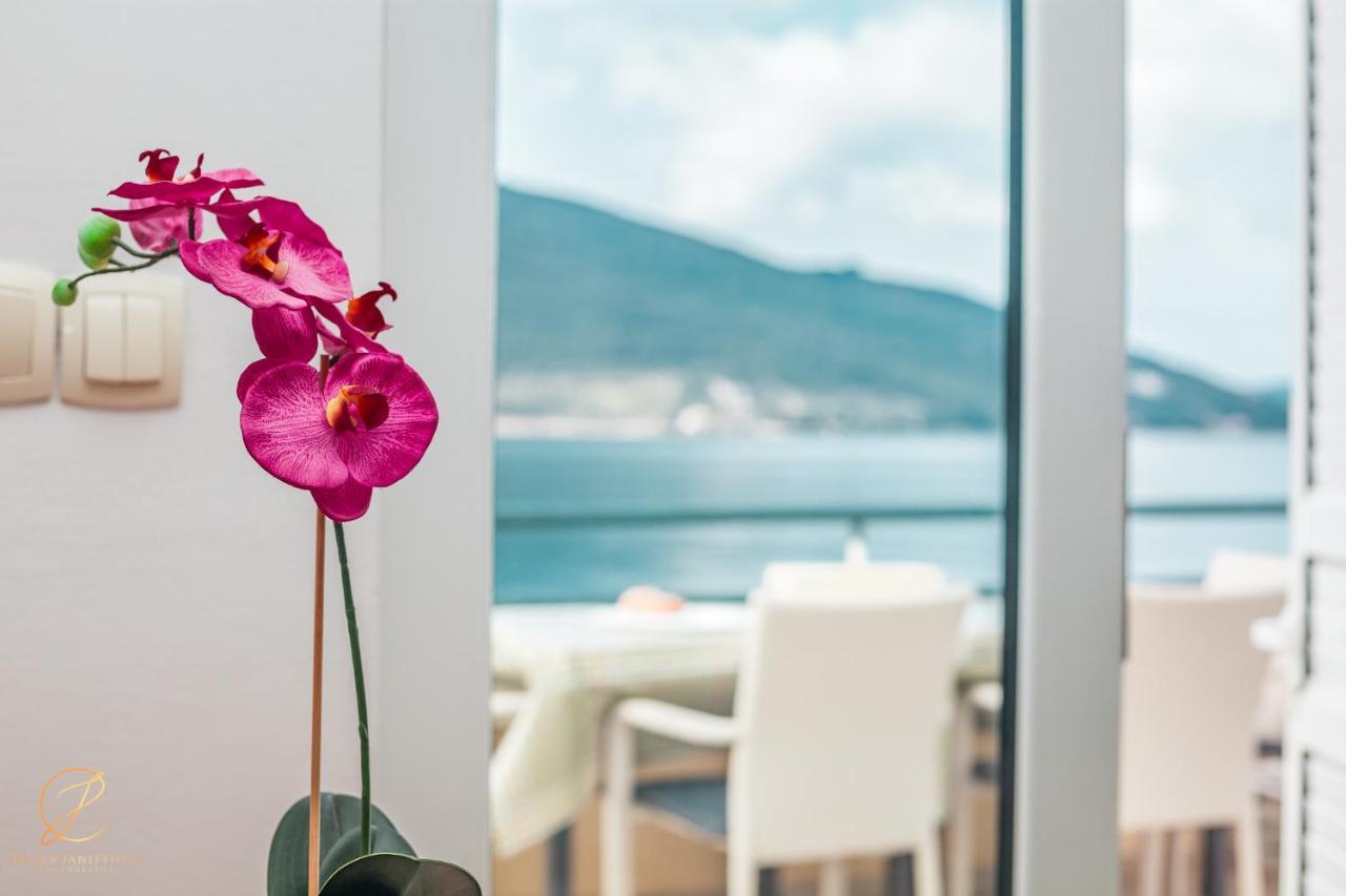 Apartments Batricevic Herceg Novi Eksteriør bilde