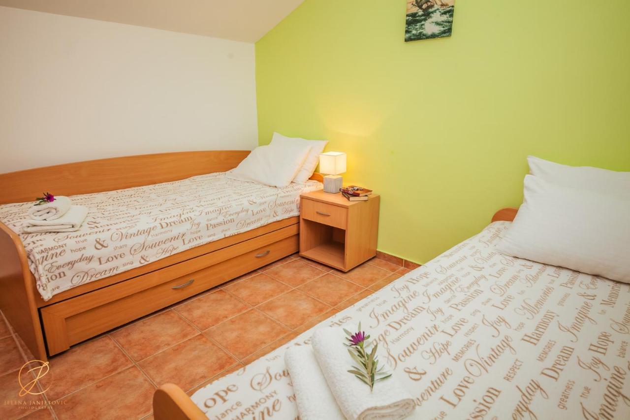 Apartments Batricevic Herceg Novi Eksteriør bilde