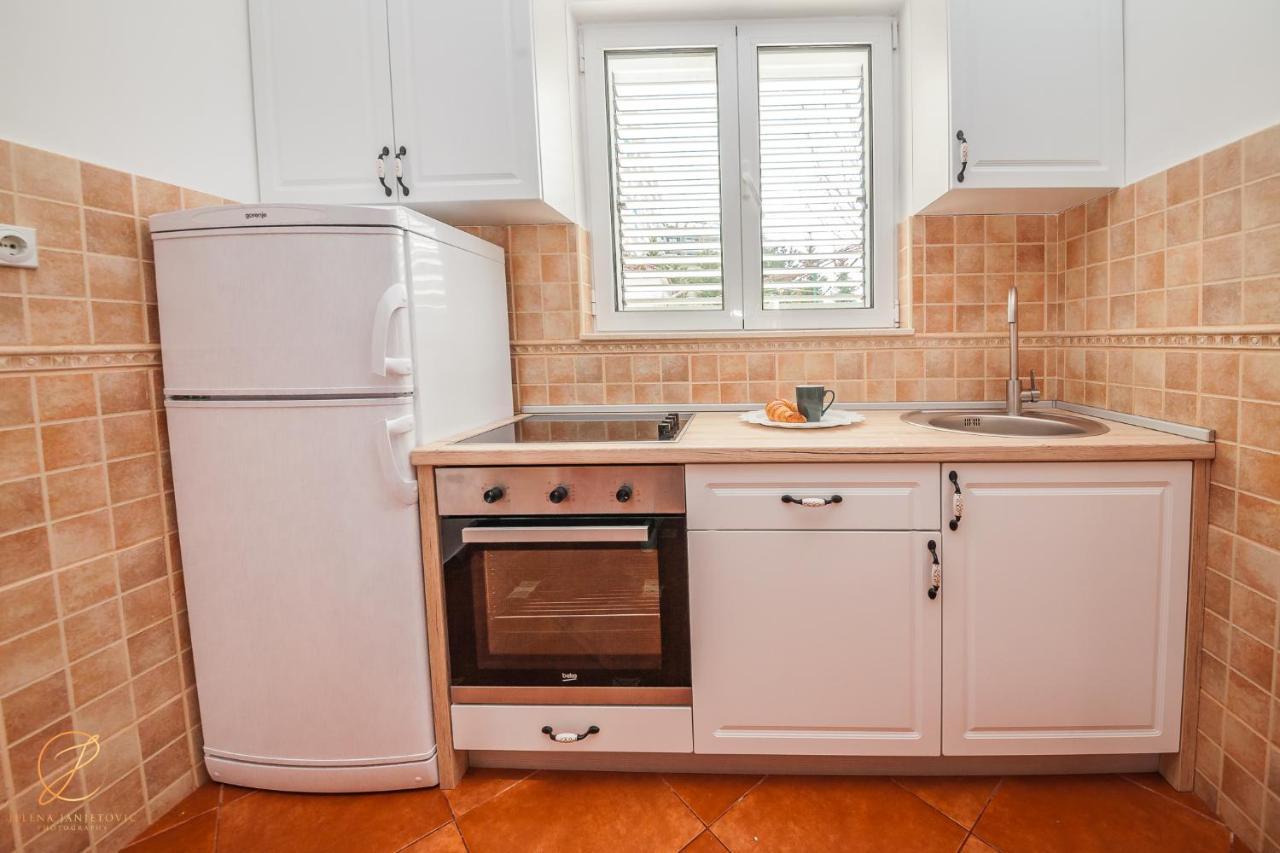 Apartments Batricevic Herceg Novi Eksteriør bilde