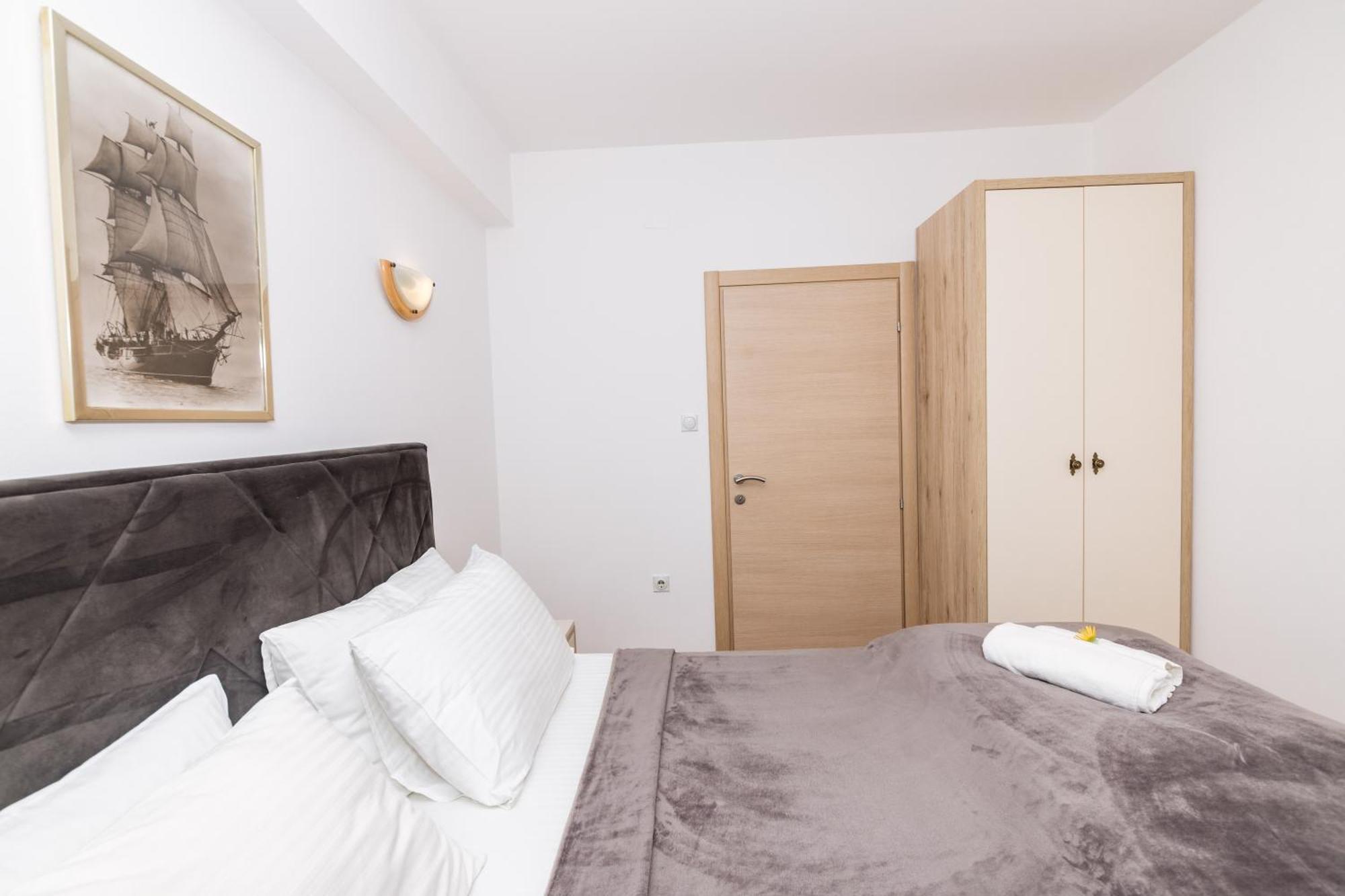 Apartments Batricevic Herceg Novi Eksteriør bilde