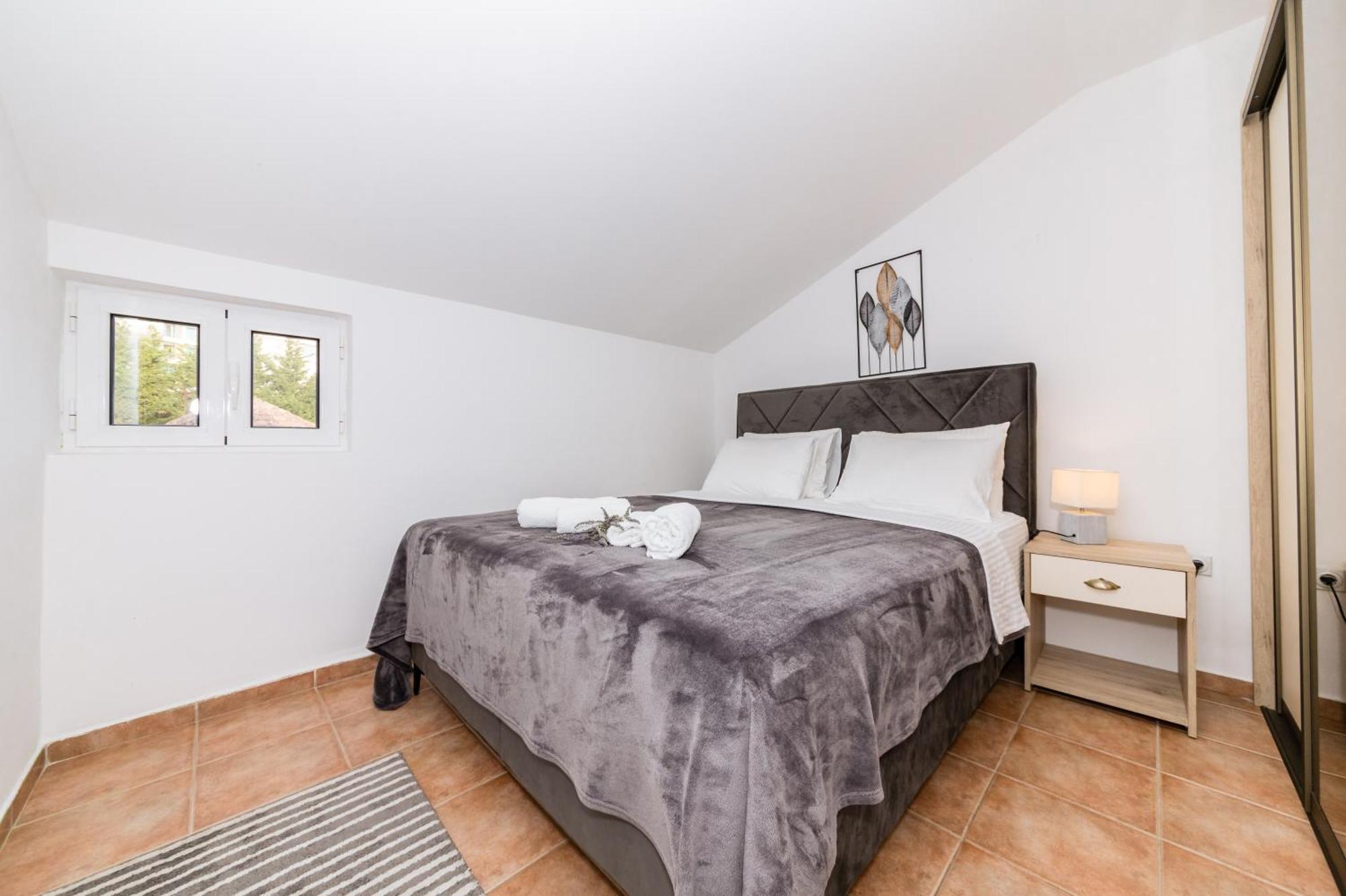Apartments Batricevic Herceg Novi Eksteriør bilde