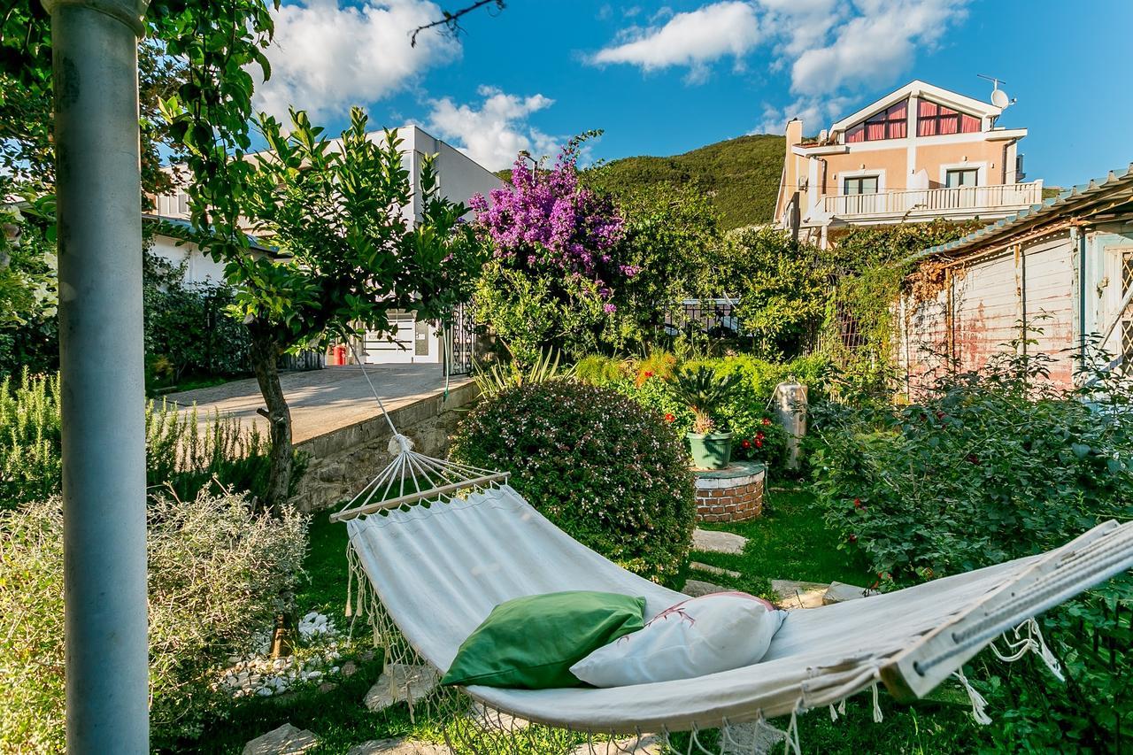 Apartments Batricevic Herceg Novi Eksteriør bilde