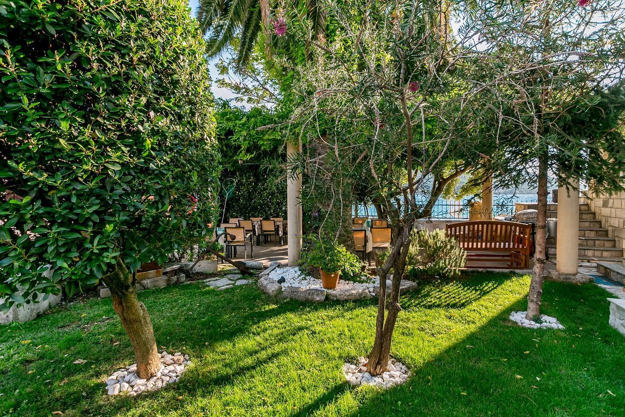 Apartments Batricevic Herceg Novi Eksteriør bilde