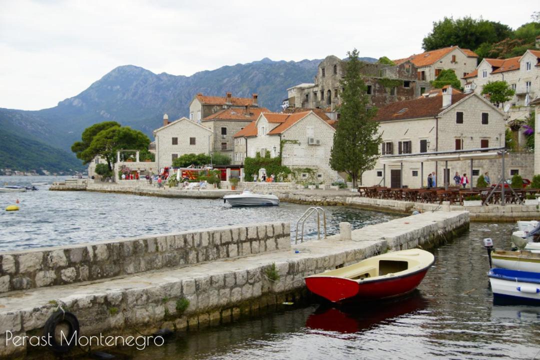 Apartments Batricevic Herceg Novi Eksteriør bilde